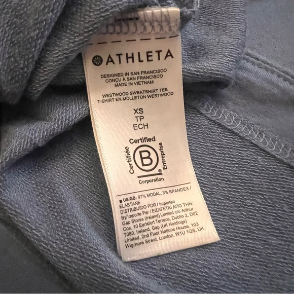Athleta Oversized Westwood Blue draped Sweatshirt Collar Cropped Tee, size XS - Picture 9 of 10